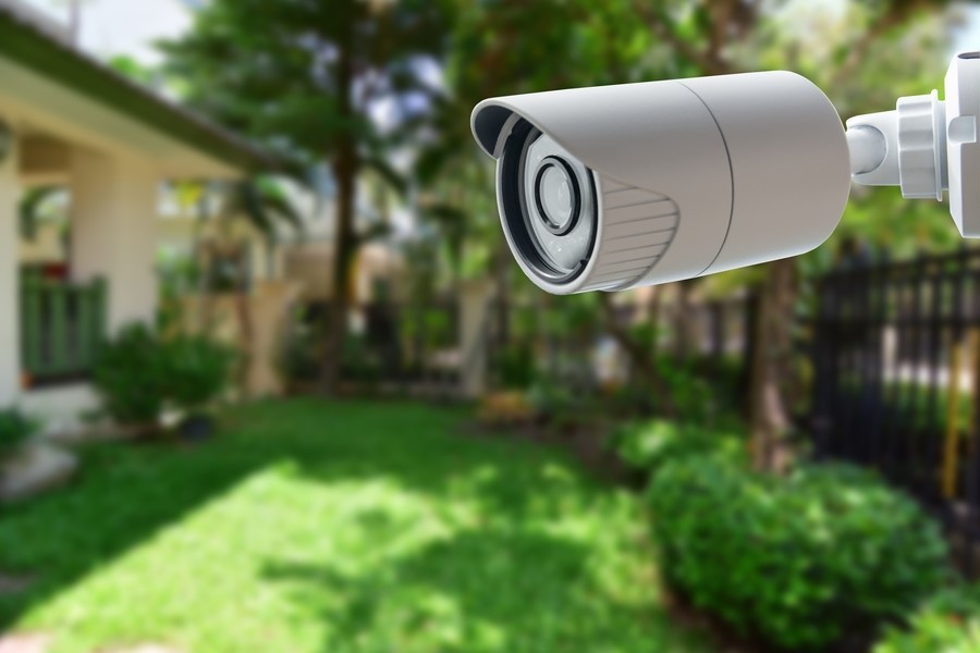 better-peace-of-mind-your-home-surveillance-needs-these-features_91c4c3379320572bf280aa3ef3225e87